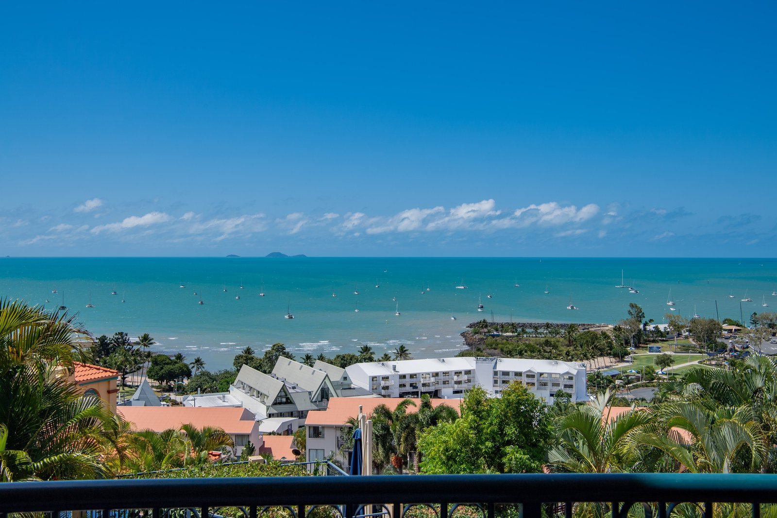 5/12-14 Golden Orchid Drive AIRLIE BEACH 1