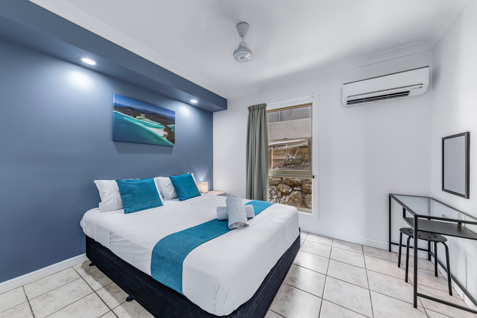 5/12-14 Golden Orchid Drive AIRLIE BEACH 10