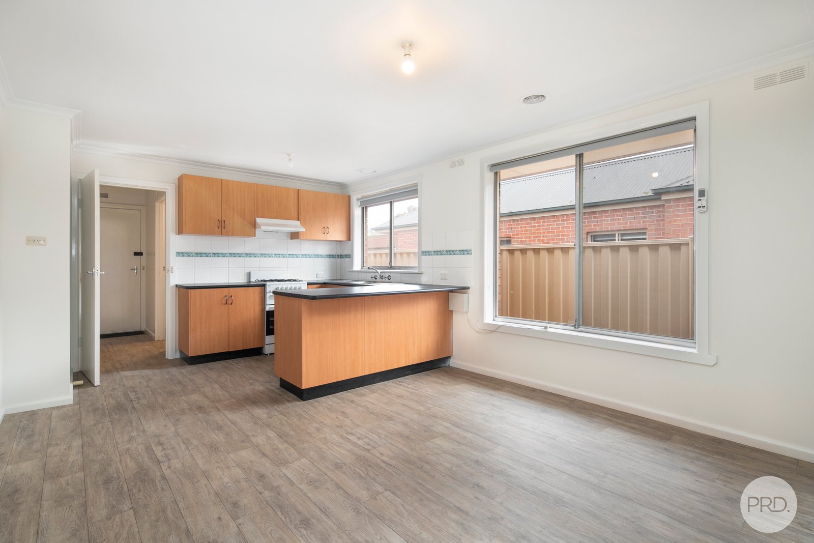 512 Ascot Street South REDAN 19