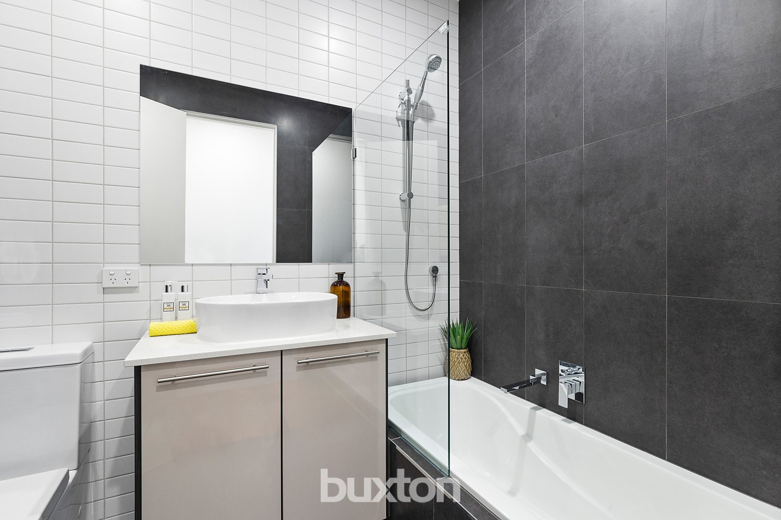 Gallery: 5/12 Gleniffer Avenue