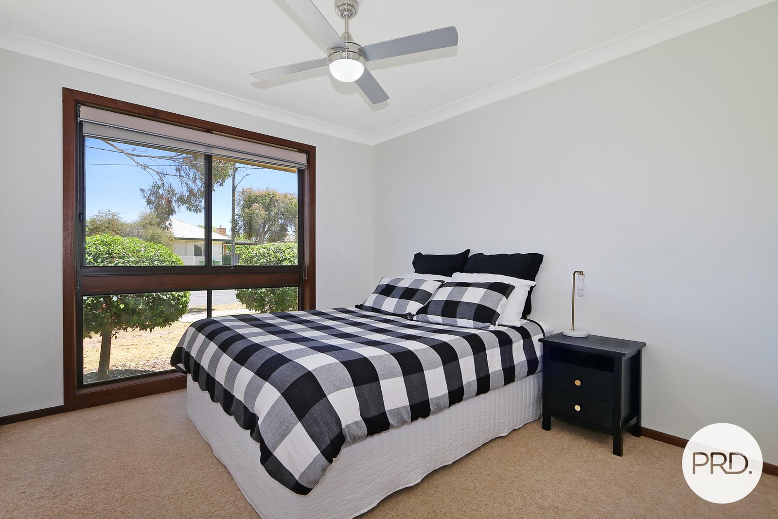 512 Kemp Street LAVINGTON 11