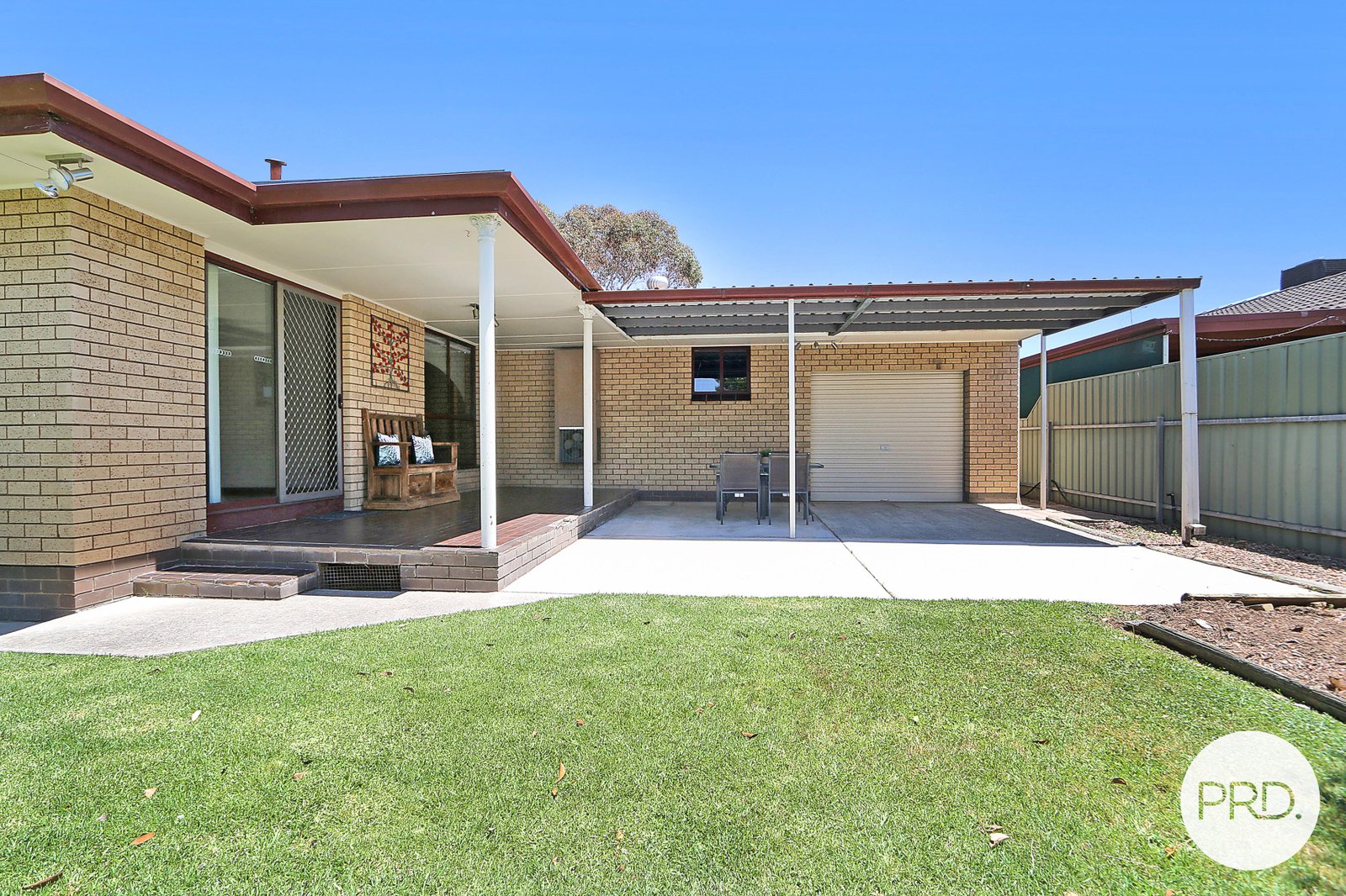 512 Kemp Street LAVINGTON 17