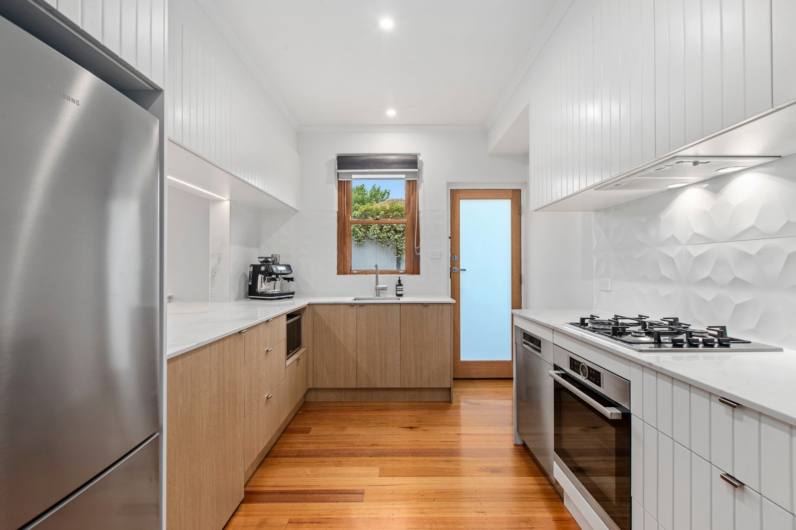 Gallery: 5/12 Pine Avenue