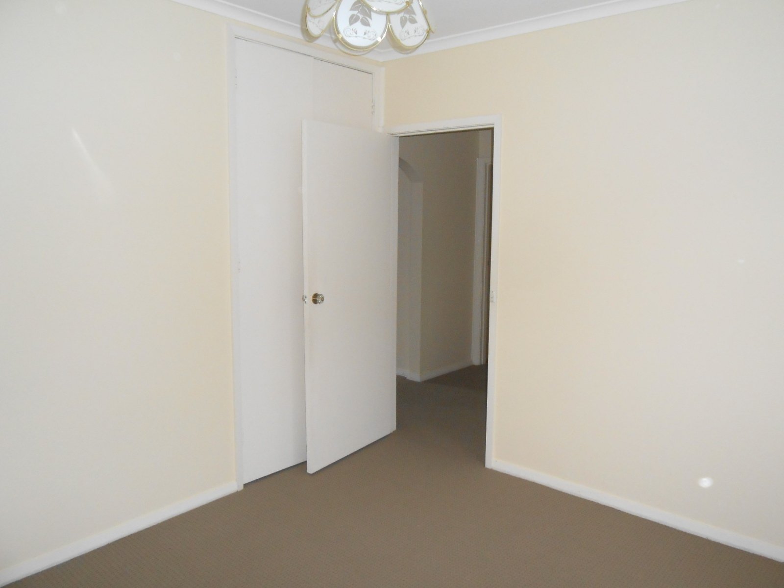 Gallery: 5/12 Raymond Court