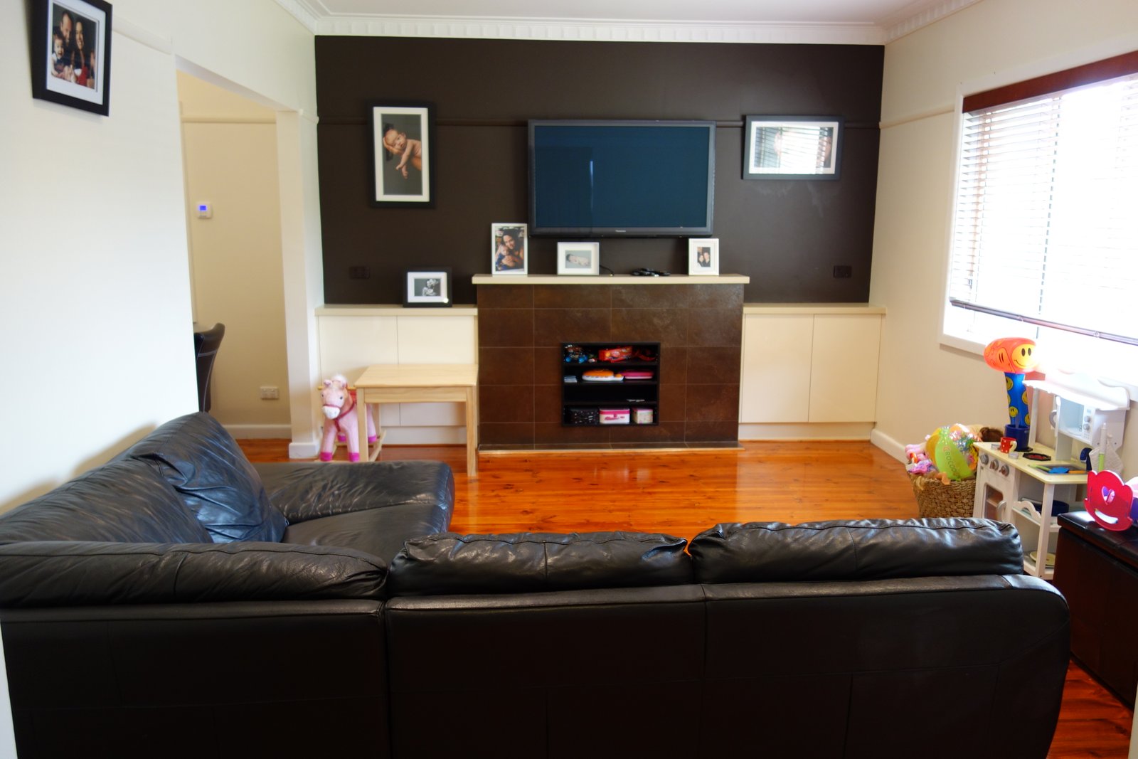 Gallery: 512 South Road