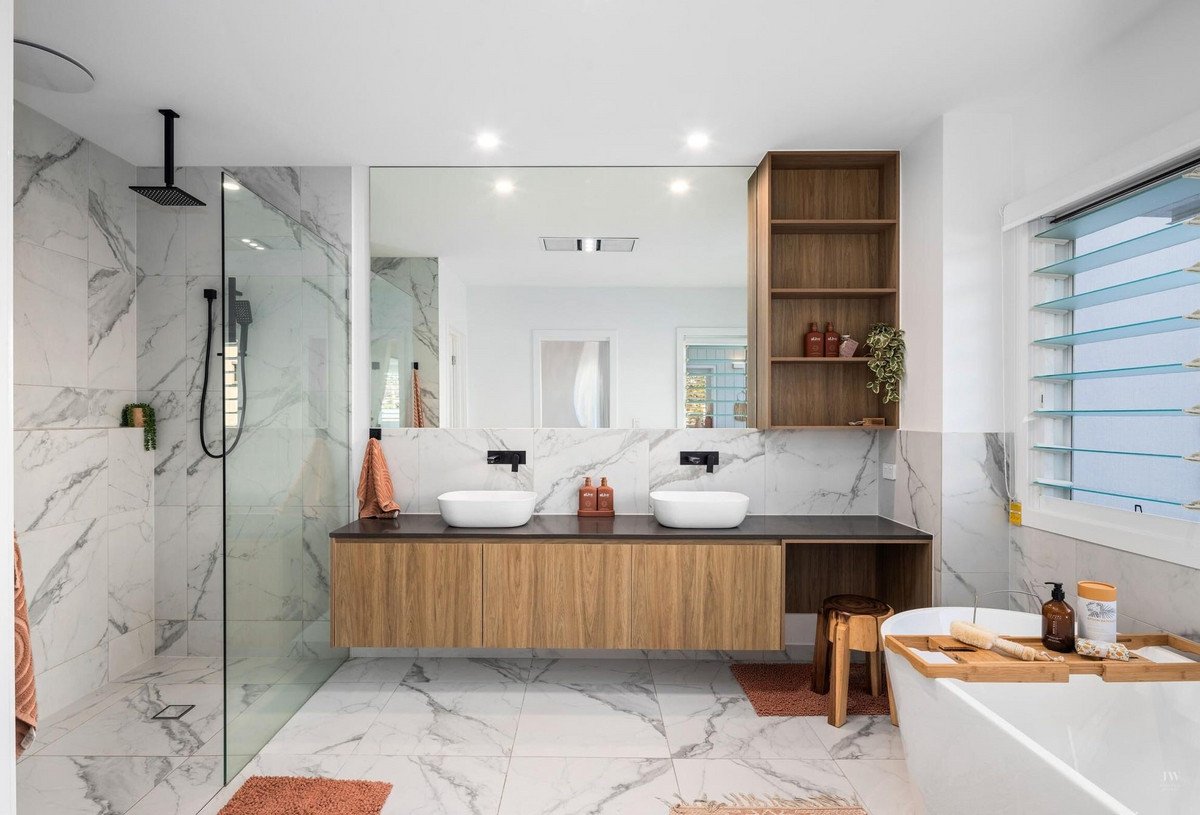 5/12 Twenty Fourth Avenue Palm Beach 14