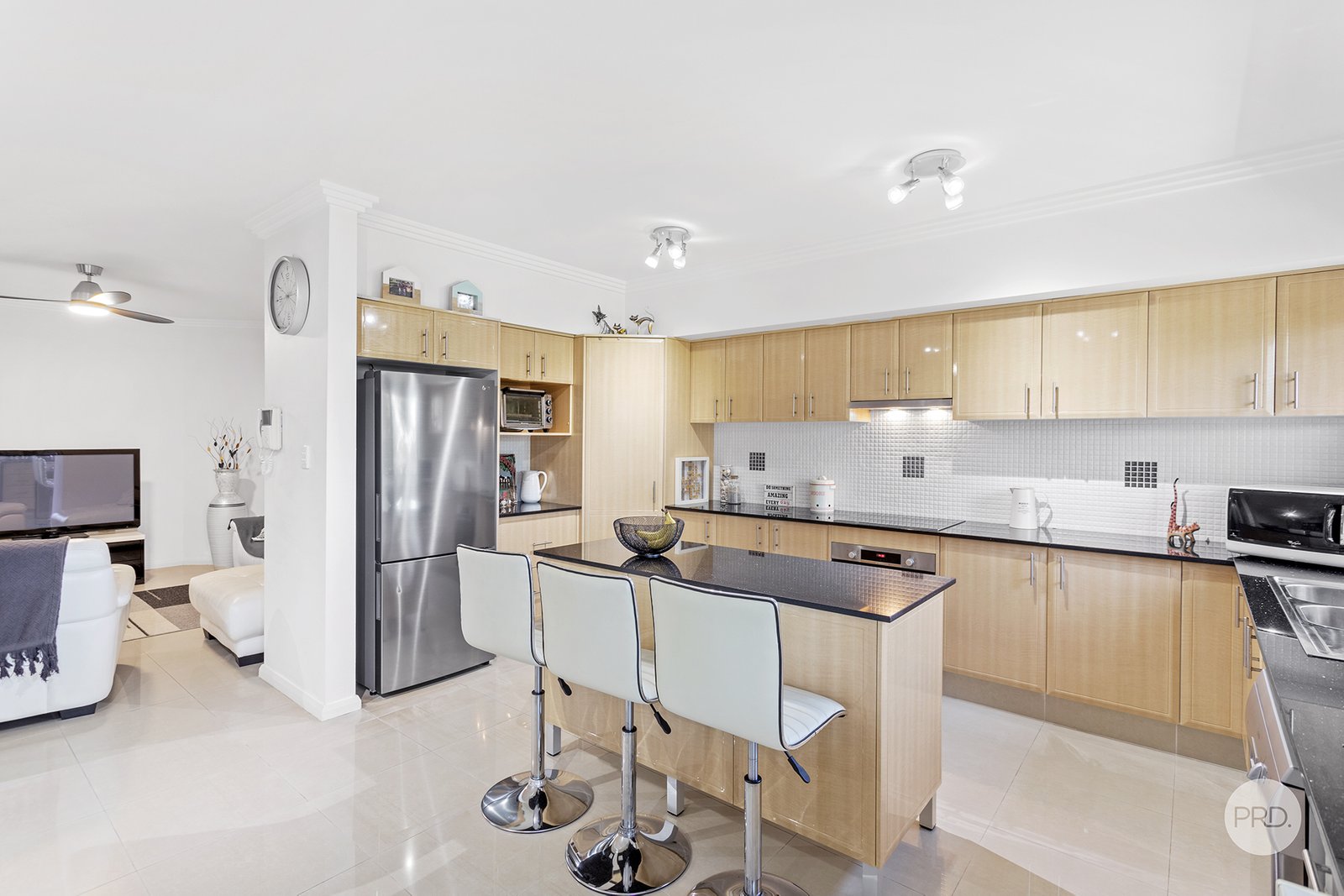 5/12 Yawl Close CORLETTE 9