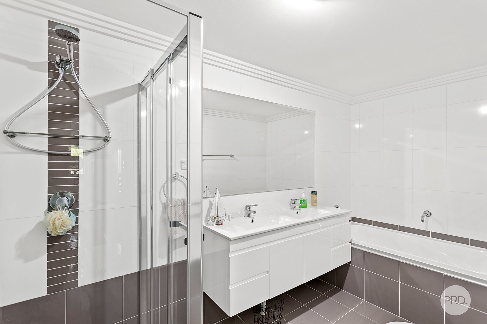 5/12 Yawl Close CORLETTE 16