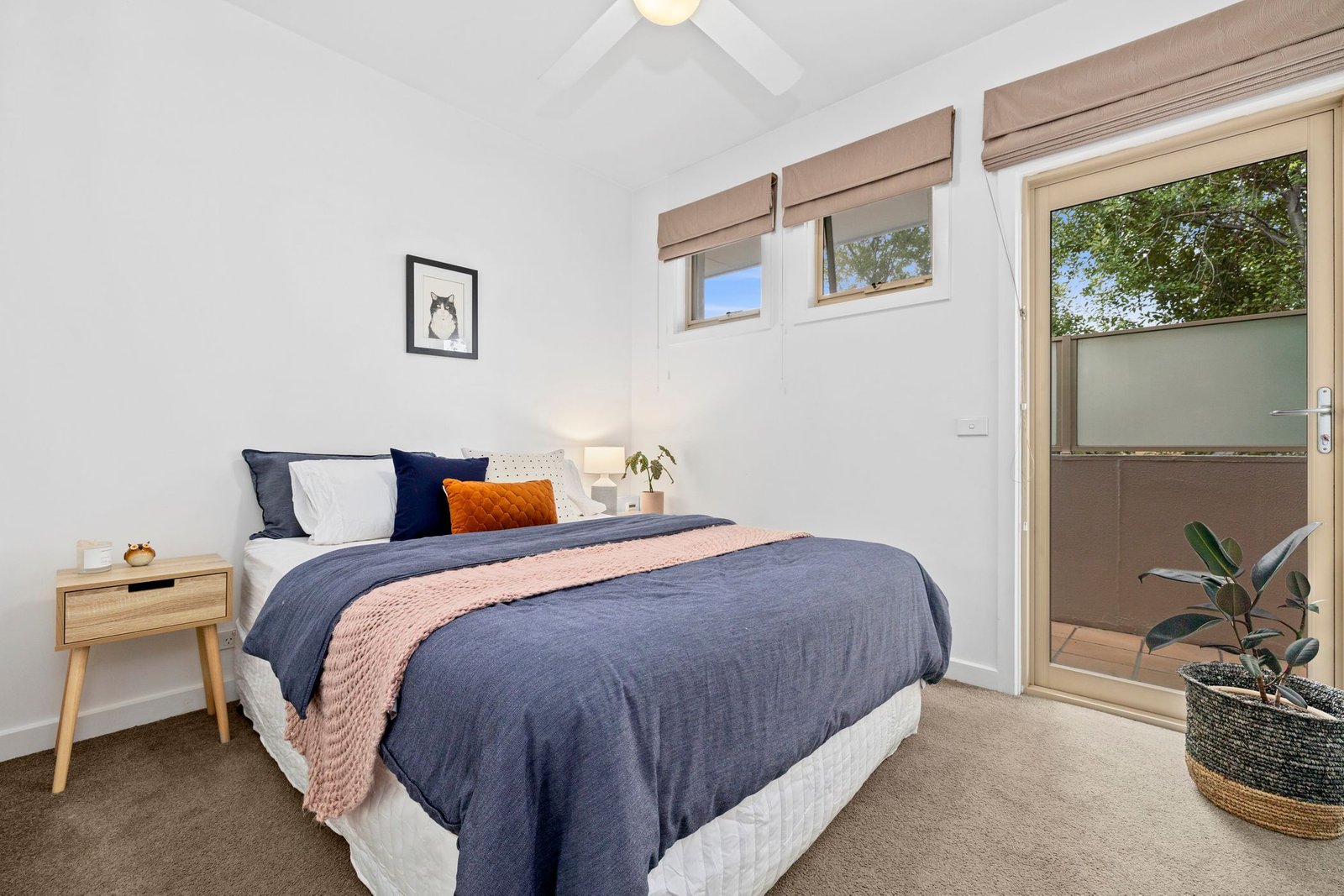 Gallery: 5/1214 Dandenong Road