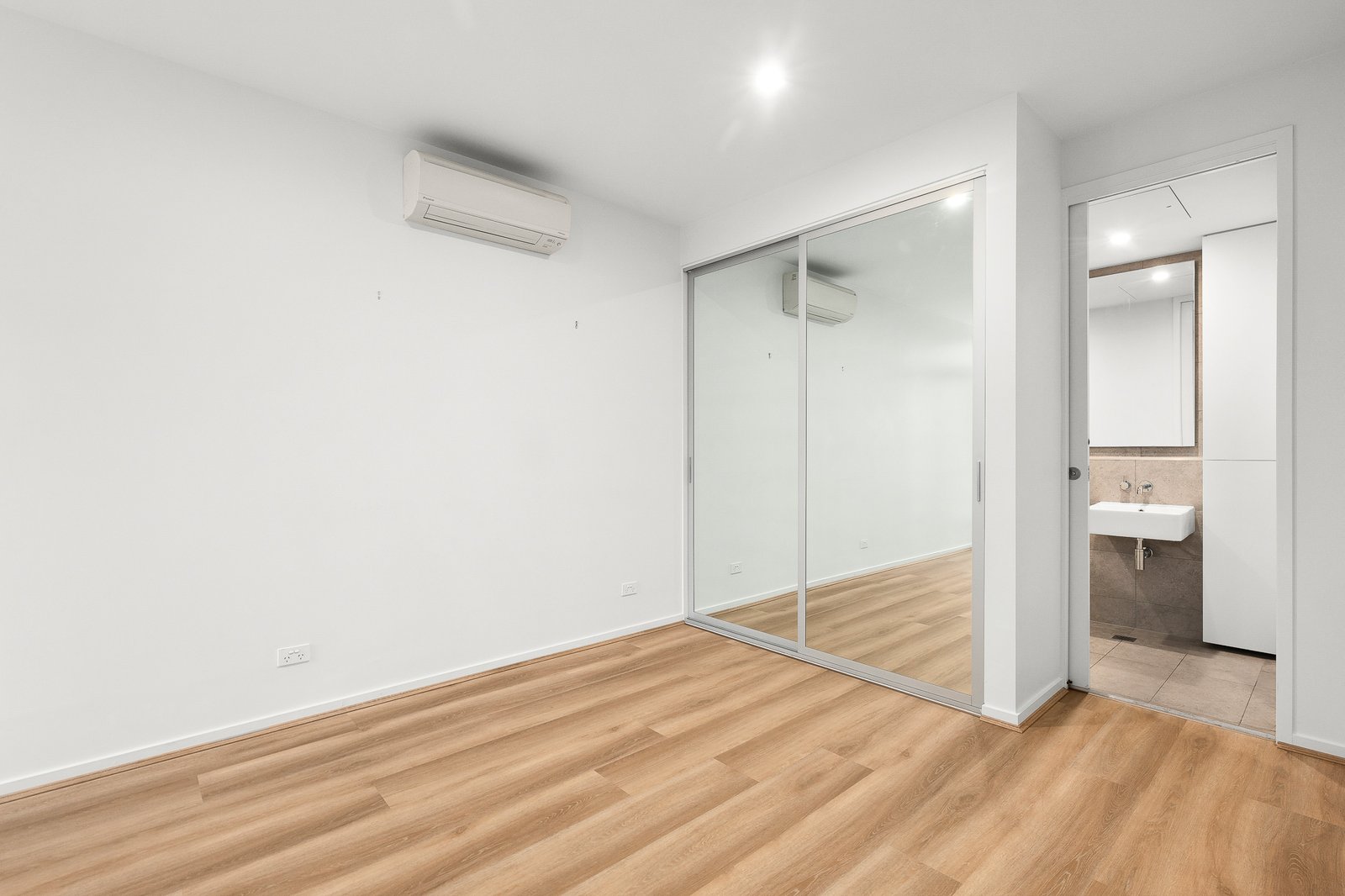 Real Estate and Property in 512/17 Lynch Street, Hawthorn, VIC