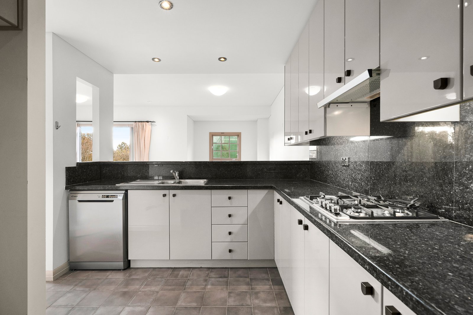 Real Estate and Property in 5/122 Anderson St, South Yarra, VIC