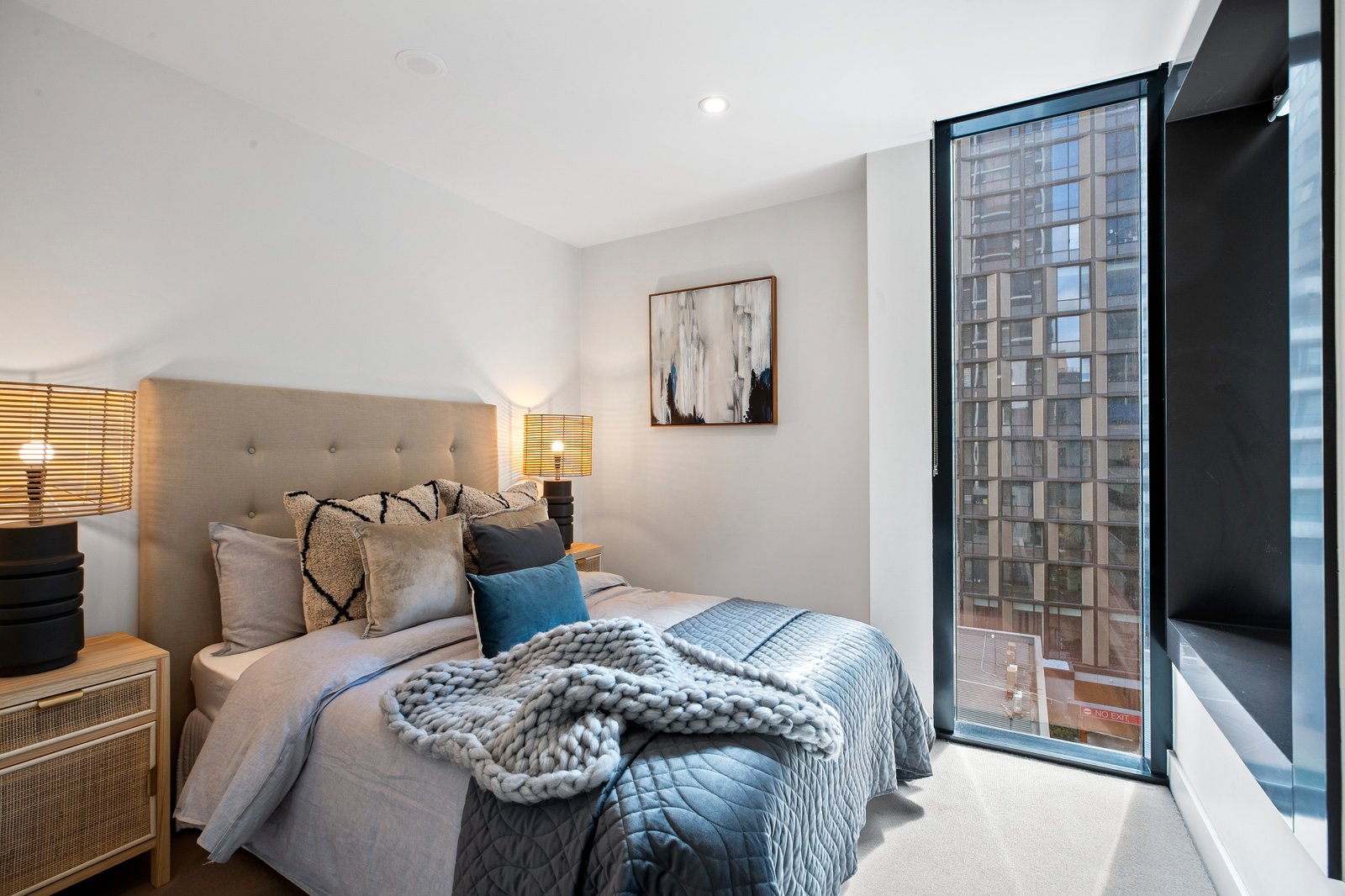 Gallery: 512/229 Toorak Road