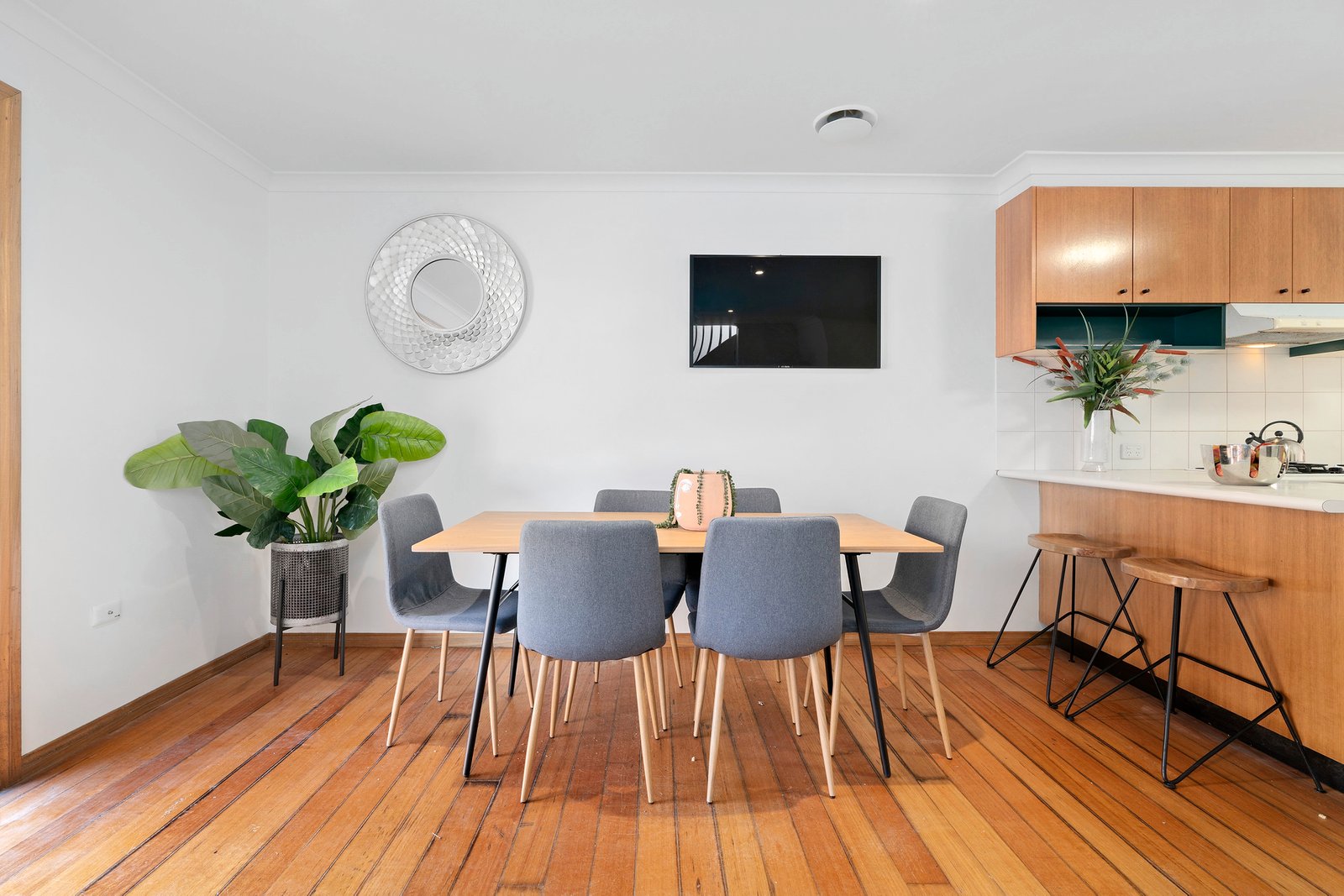 Real Estate and Property in 5/1229 Glen Huntly Road, Glen Huntly, VIC