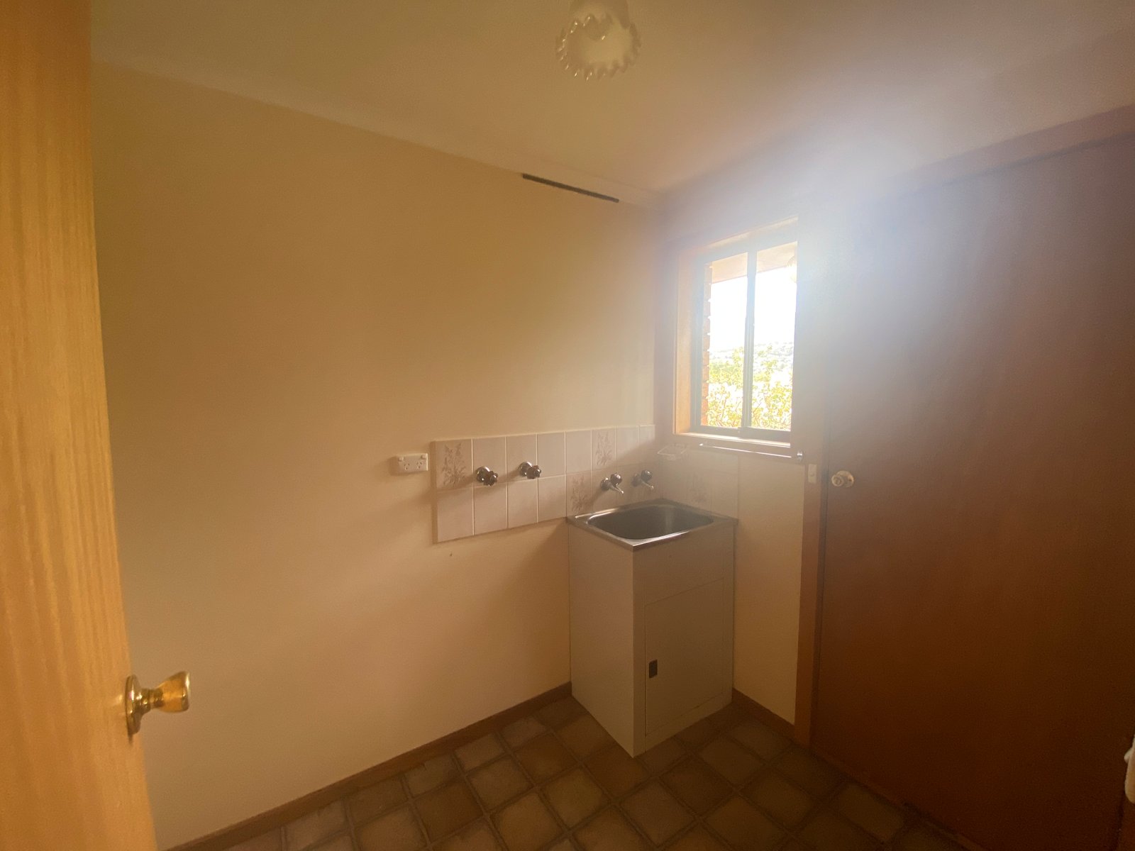 5/124 Hopkins Street MOONAH 9