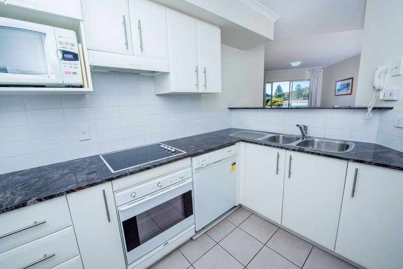 512/43 Shoal Bay Road SHOAL BAY 9