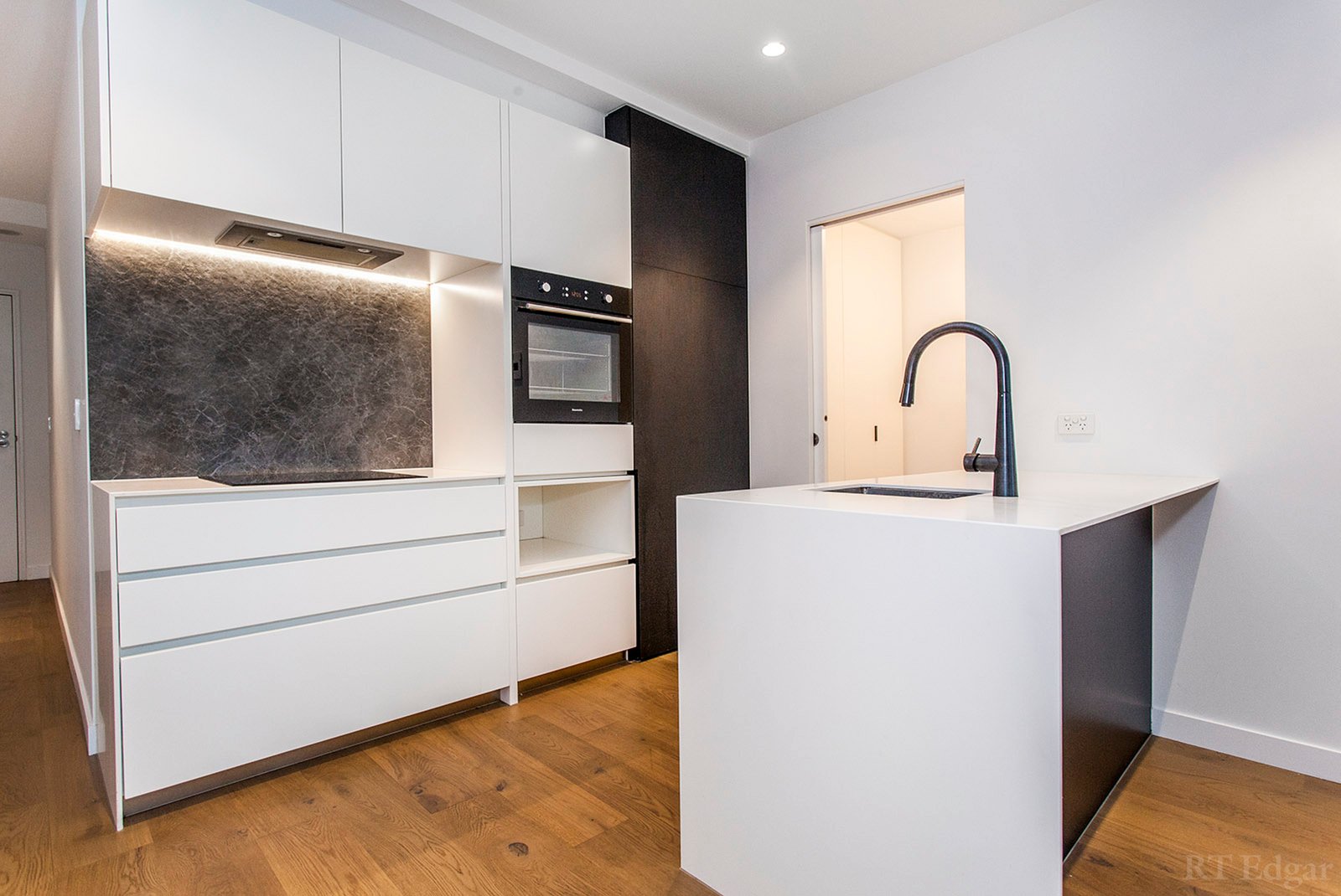 Real Estate and Property in 512/443 Upper Heidelberg Road, Ivanhoe, VIC