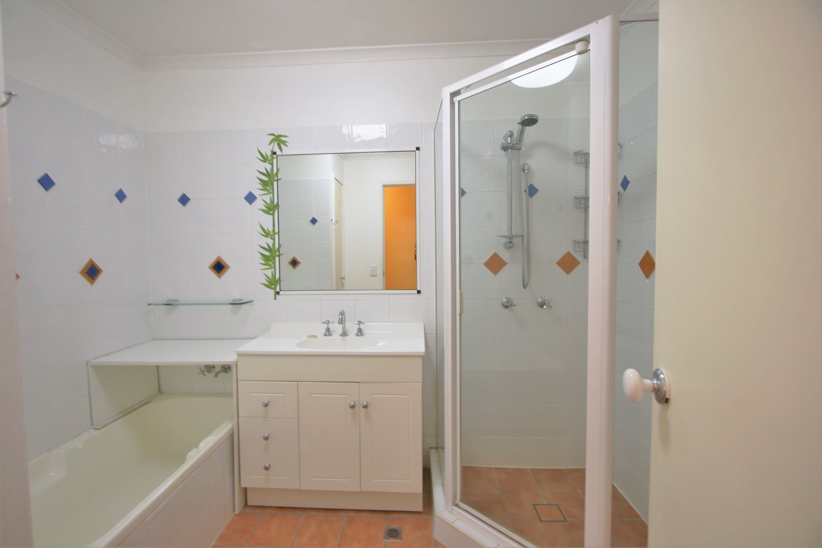 5/128 Benowa Road SOUTHPORT 10