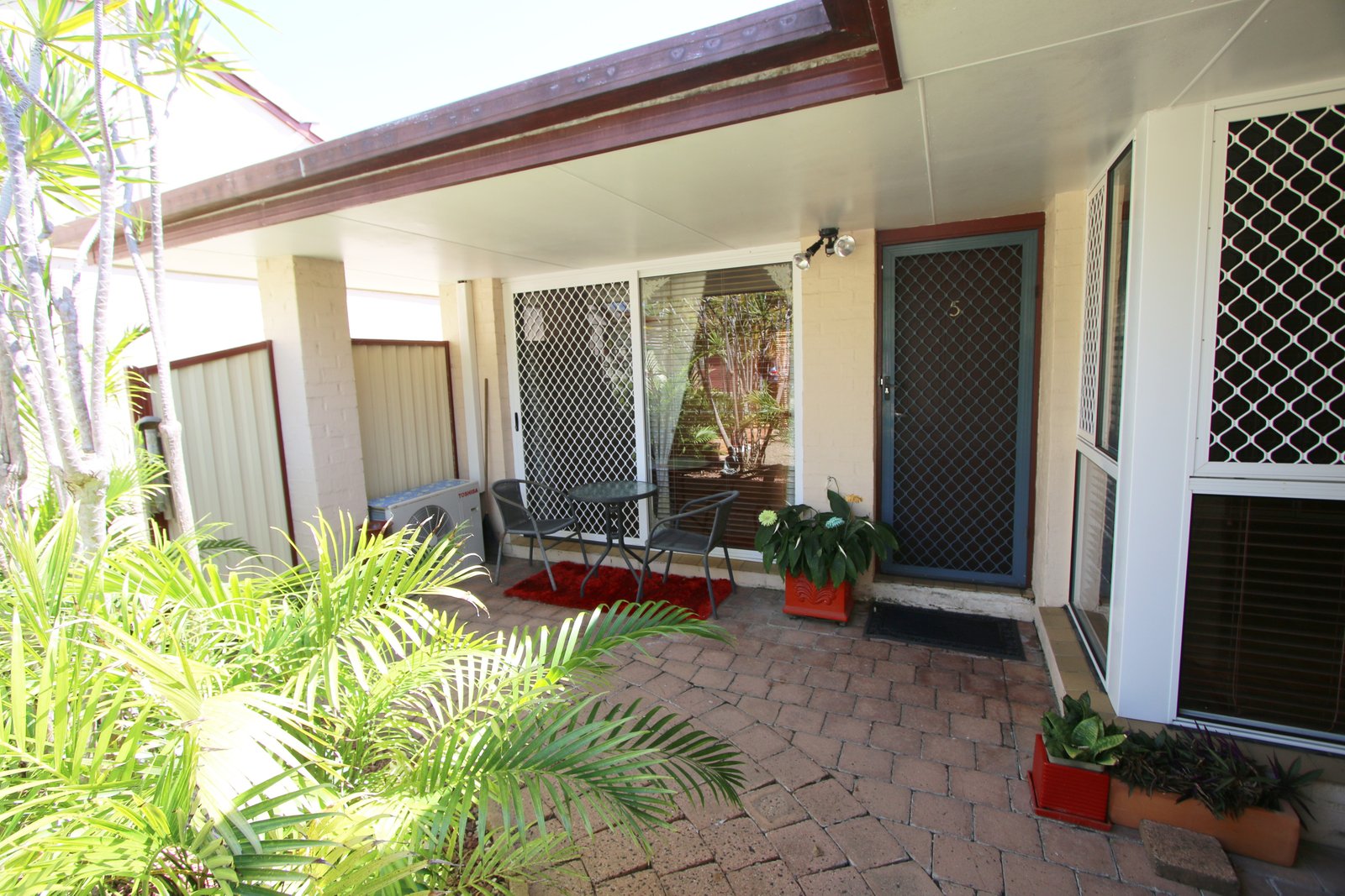 5/128 Benowa Road SOUTHPORT 15