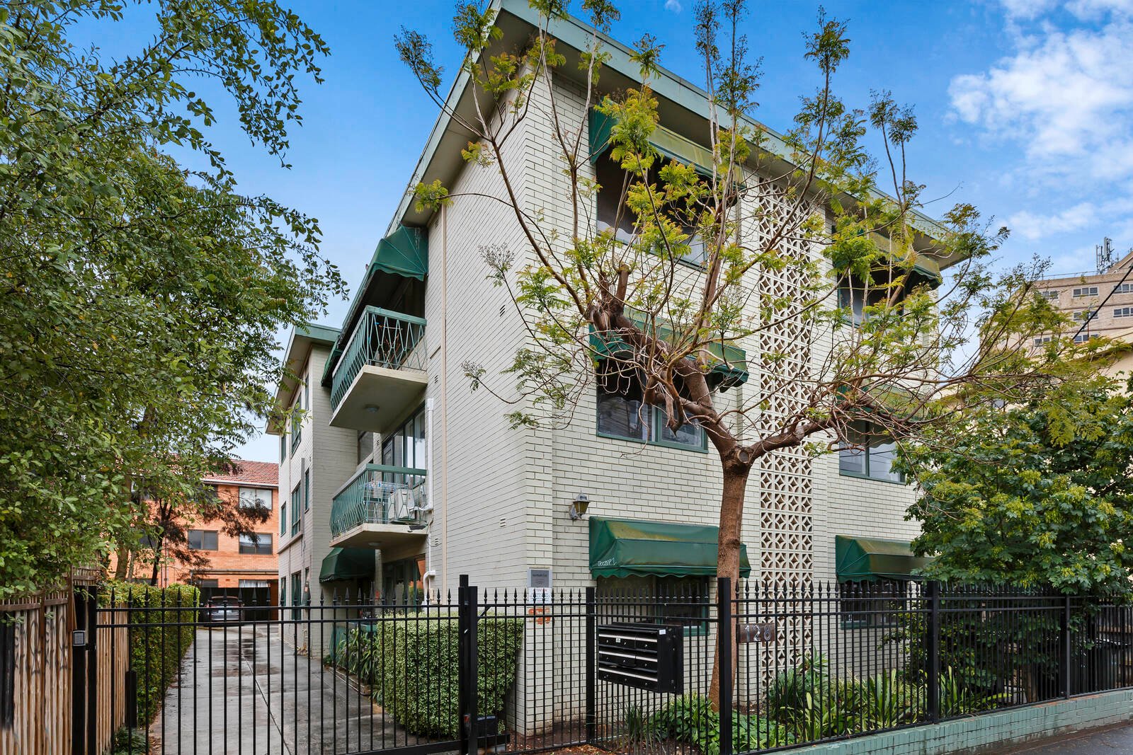 Real Estate and Property in 5/128 Inkerman Street, St Kilda, VIC