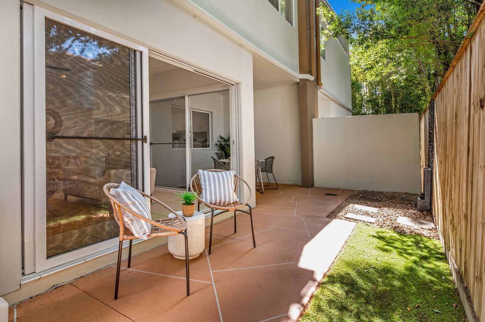 5/129 Pohlman Street SOUTHPORT 18