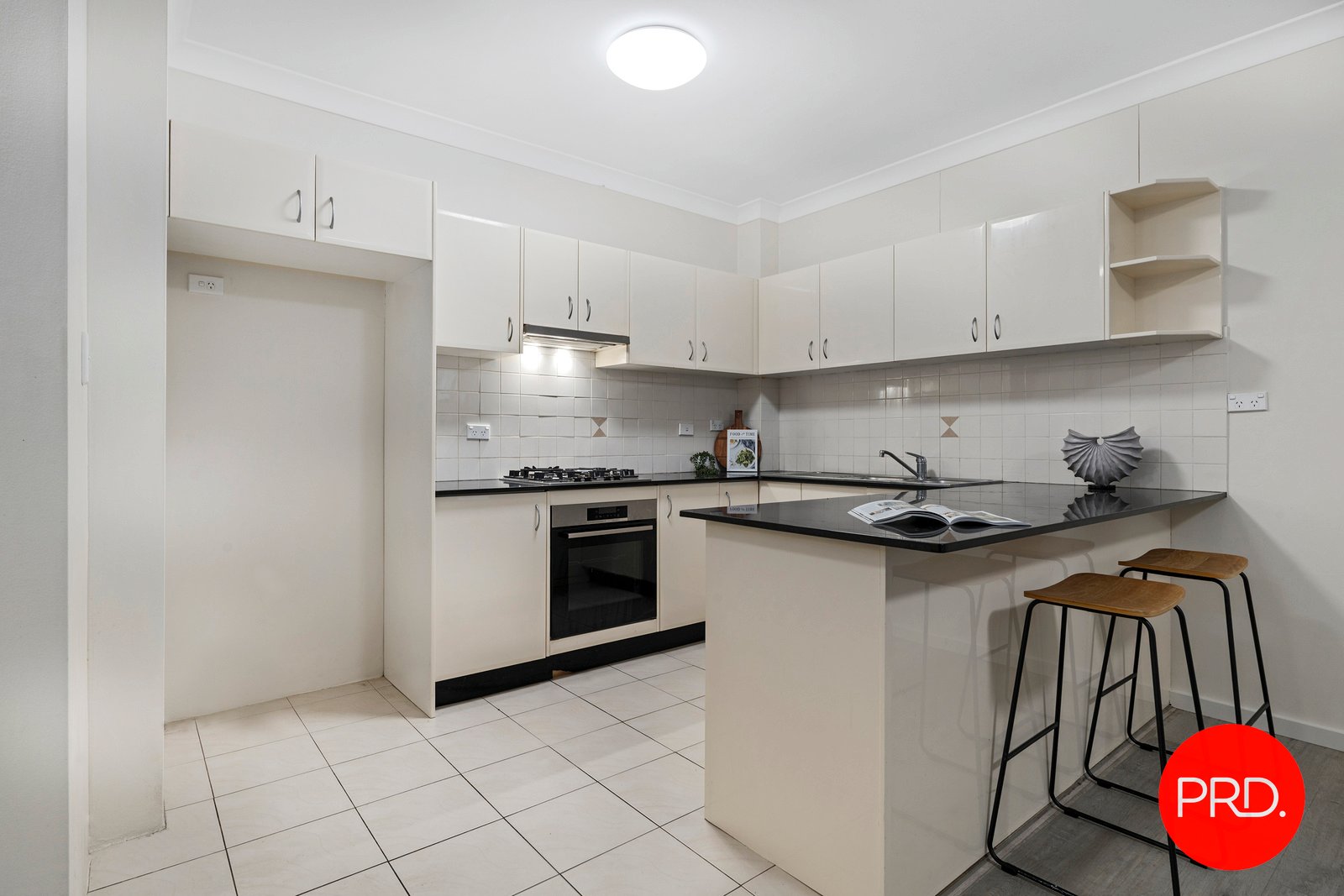 5/13-19 Hogben Street KOGARAH 3