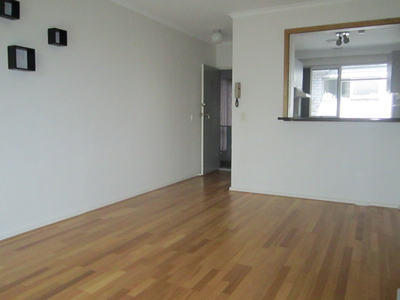 Gallery: 5/13 Clapperton Street