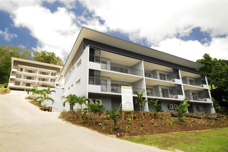 51/3 Deloraine close 'Delorvue Apartments'  CANNONVALE 1