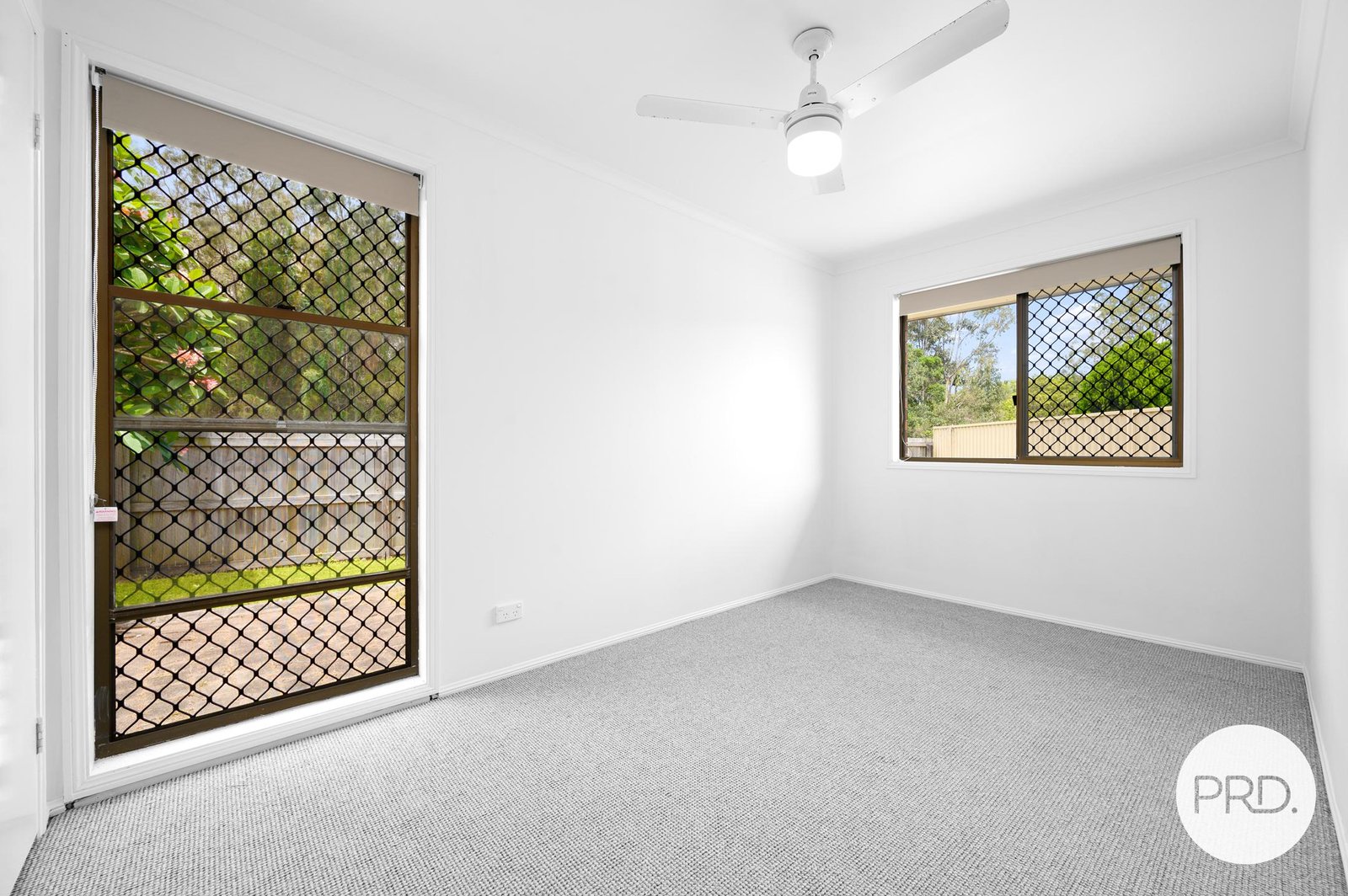 5/13 Stephanie Court LABRADOR 3