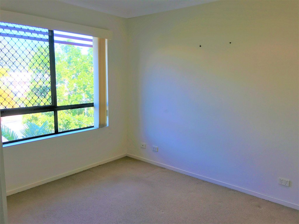 5/13 Stephens St BURLEIGH HEADS 6