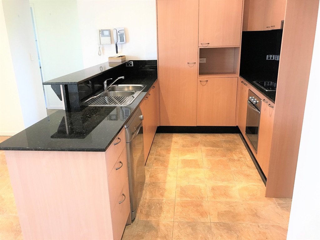 5/13 Stephens St BURLEIGH HEADS 11