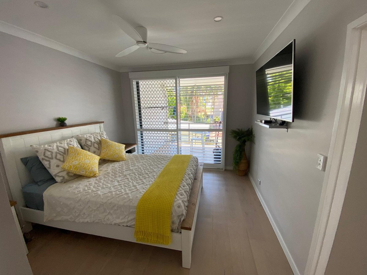 5/13 Stephens Street BURLEIGH HEADS 10