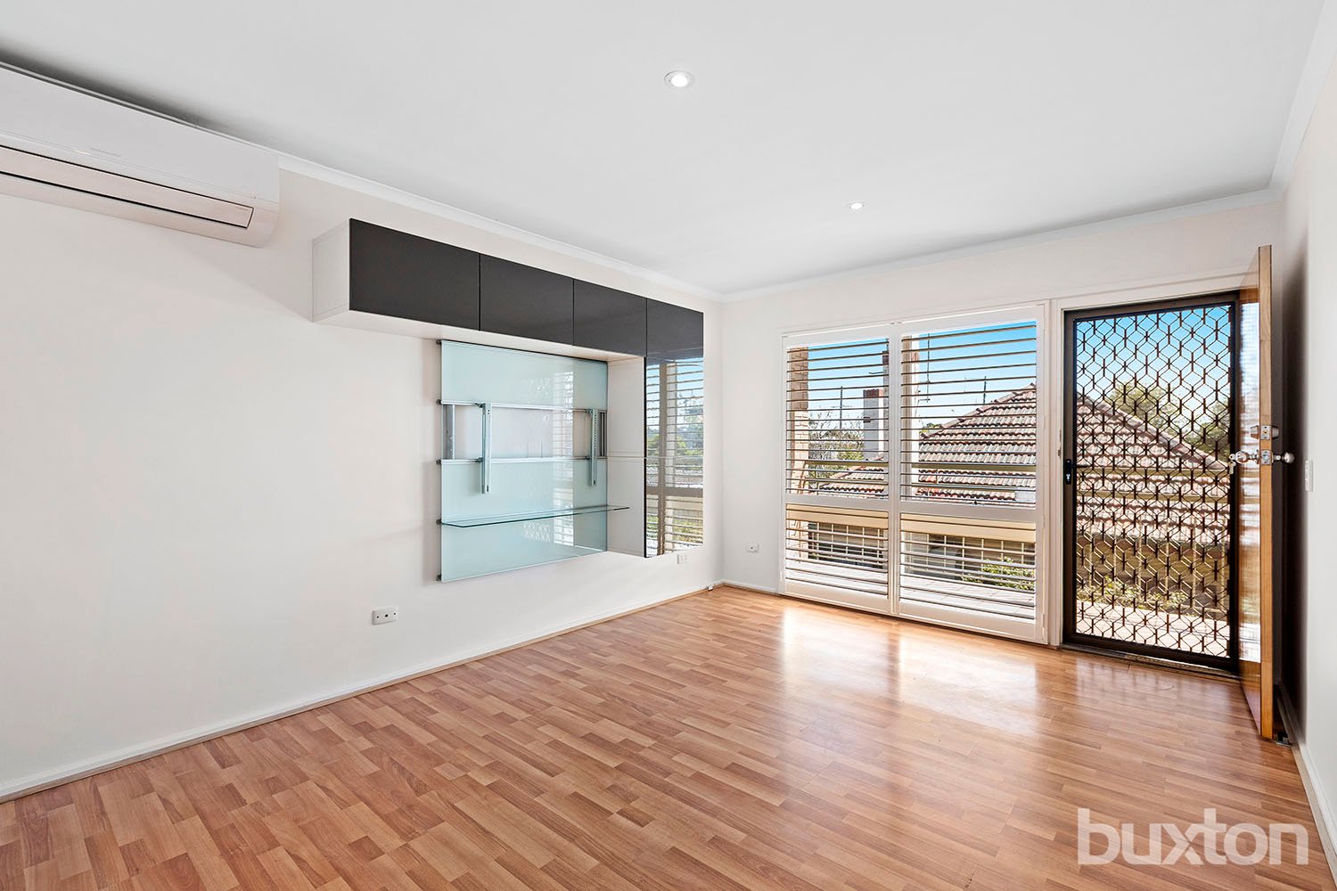 Gallery: 5/130 Warrigal Road