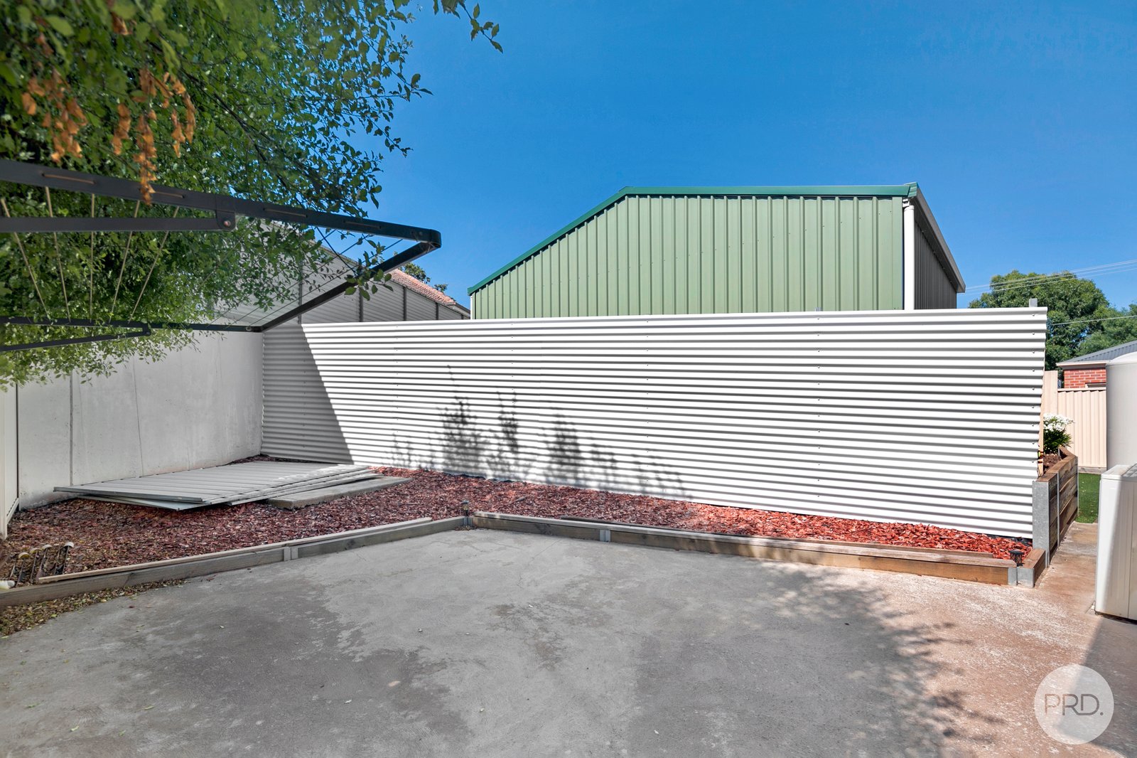 5/131 Larter Street CANADIAN 14