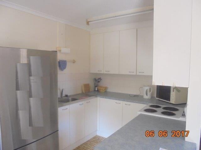 5/137 Prince Edward Parade SCARBOROUGH 6