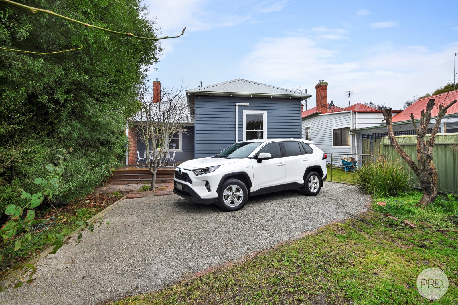 514 Drummond Street South REDAN 12