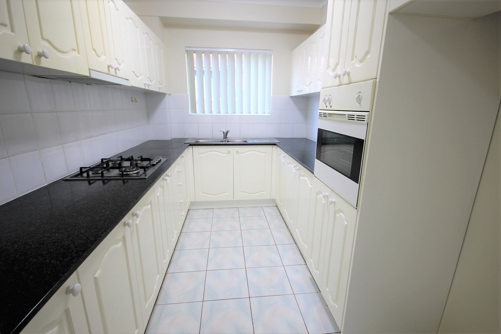 5/14 Empress Street HURSTVILLE 3