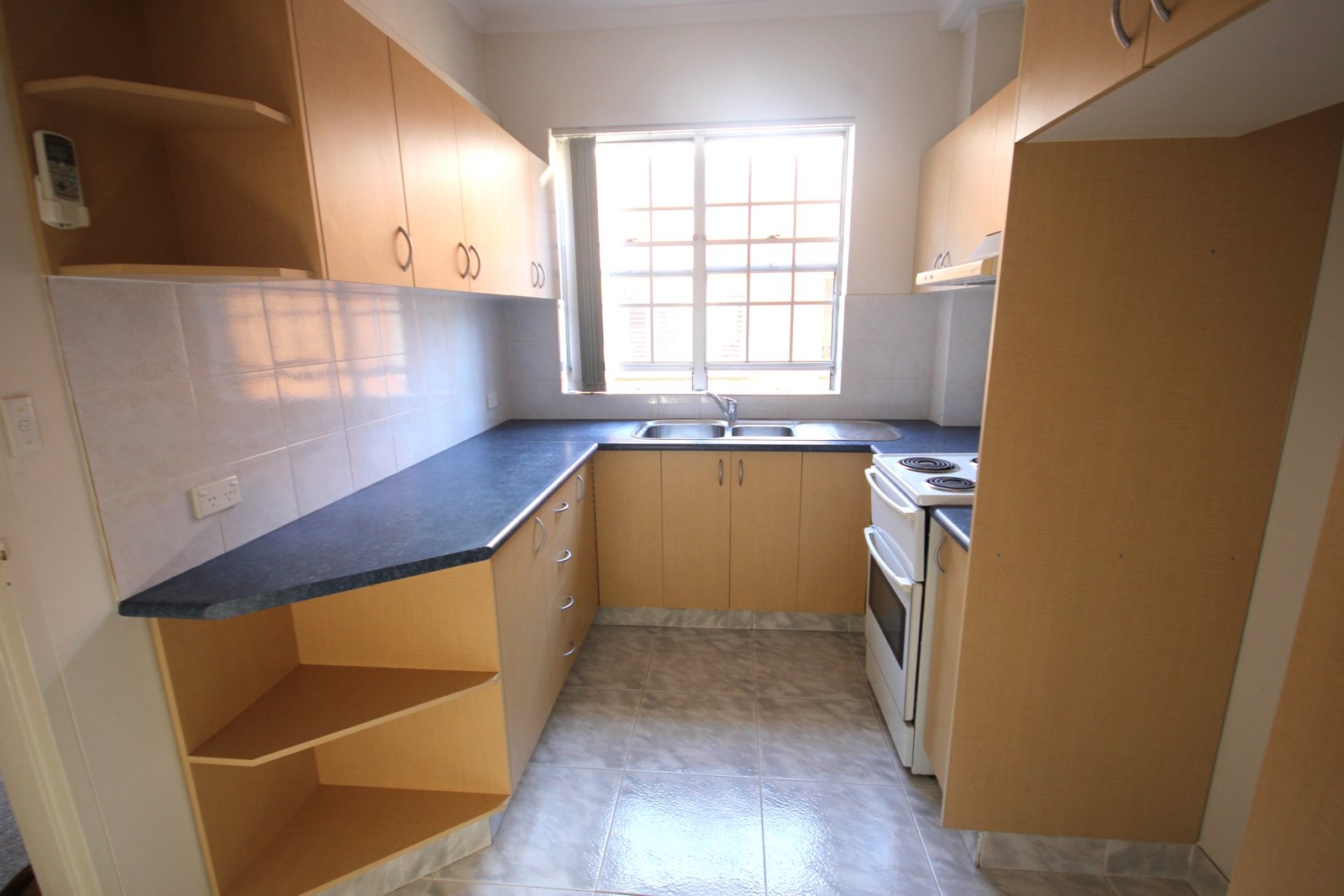 5/14 Sellwood Street BRIGHTON-LE-SANDS 3