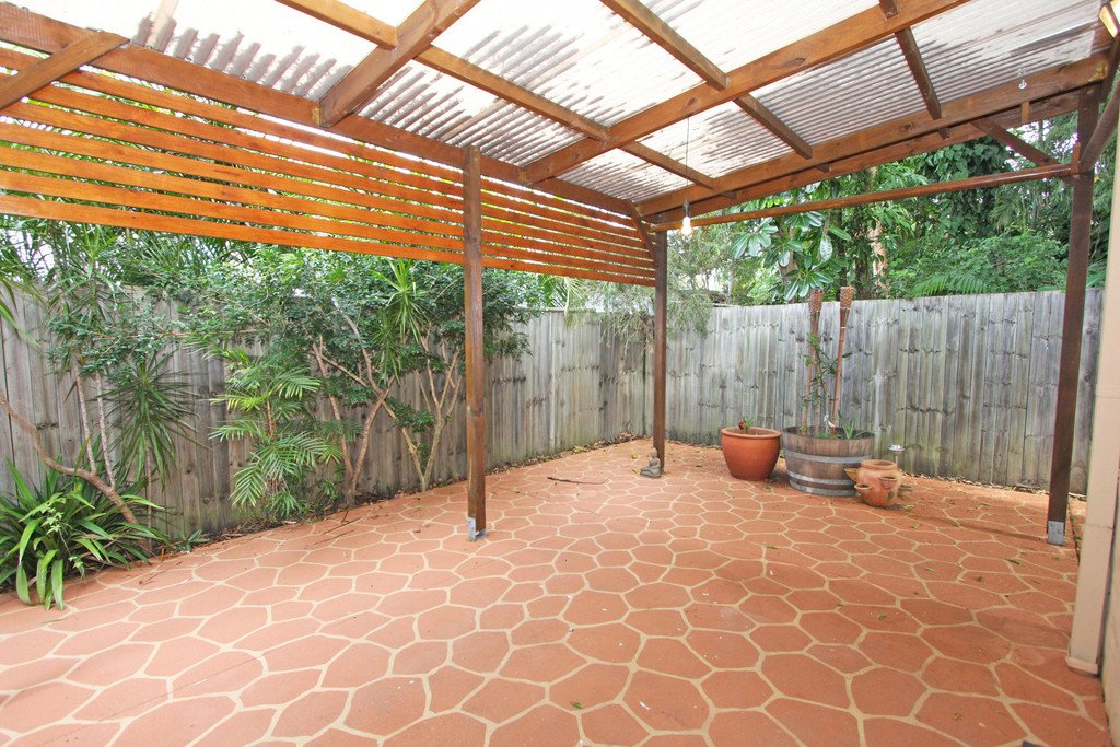 5/14 Terrigal Crescent SOUTHPORT 1