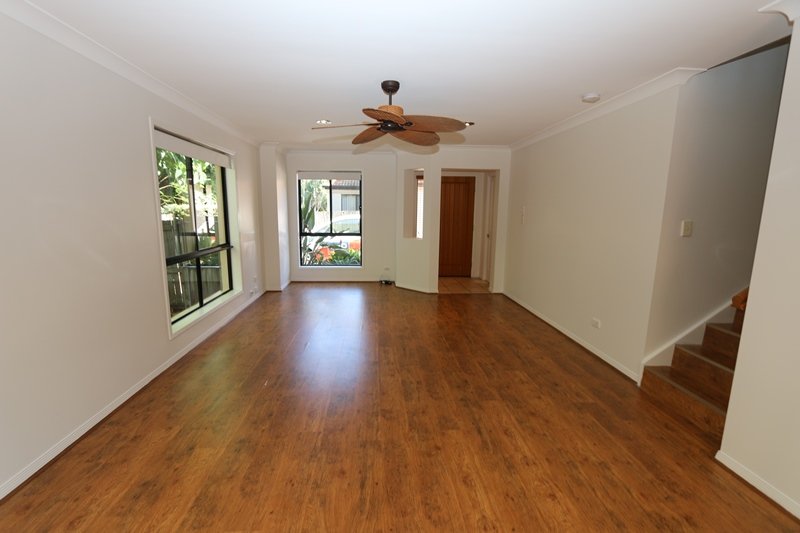 5/14 Terrigal Crescent SOUTHPORT 15