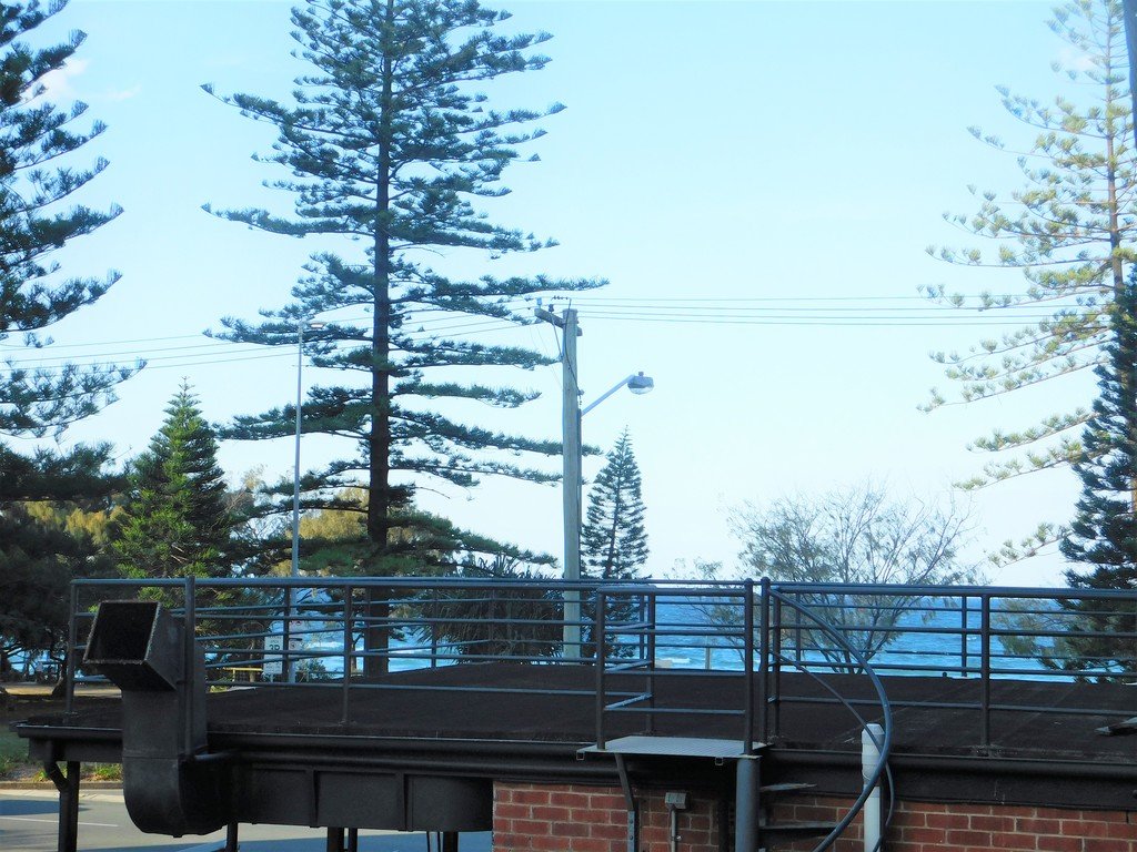 5/14 The Esplanade BURLEIGH HEADS 1