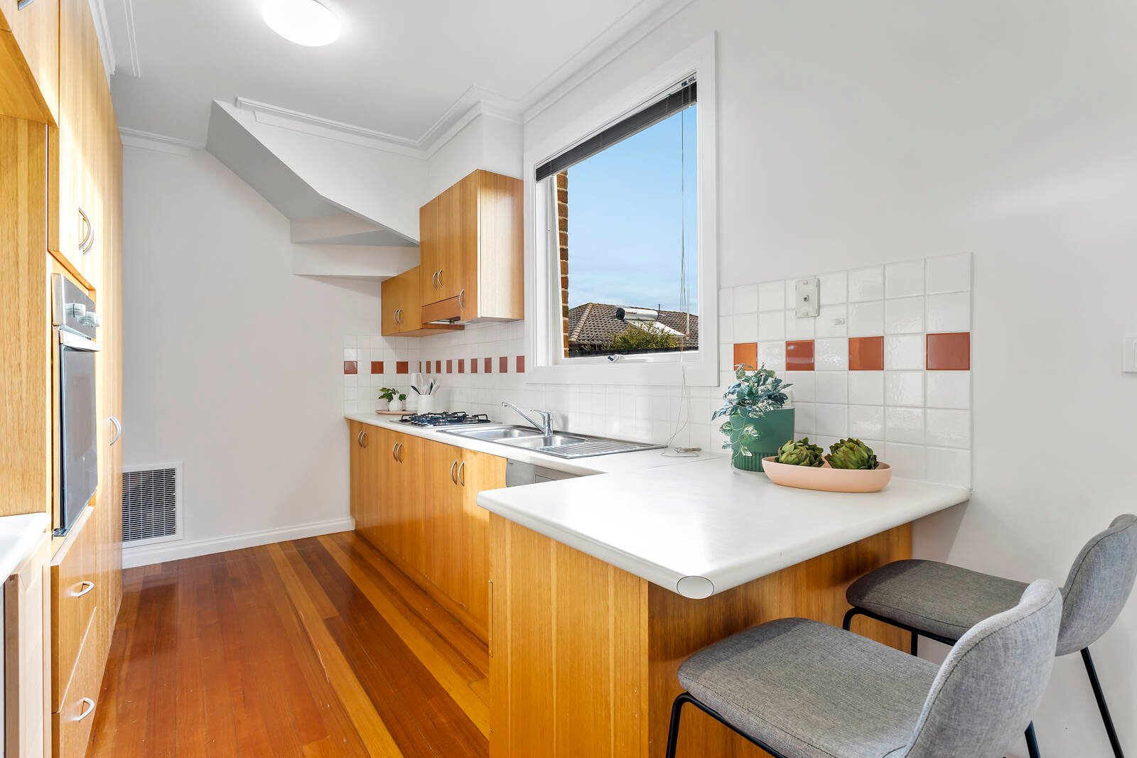 Real Estate and Property in 5/14 Wattle Avenue, Glen Huntly, VIC