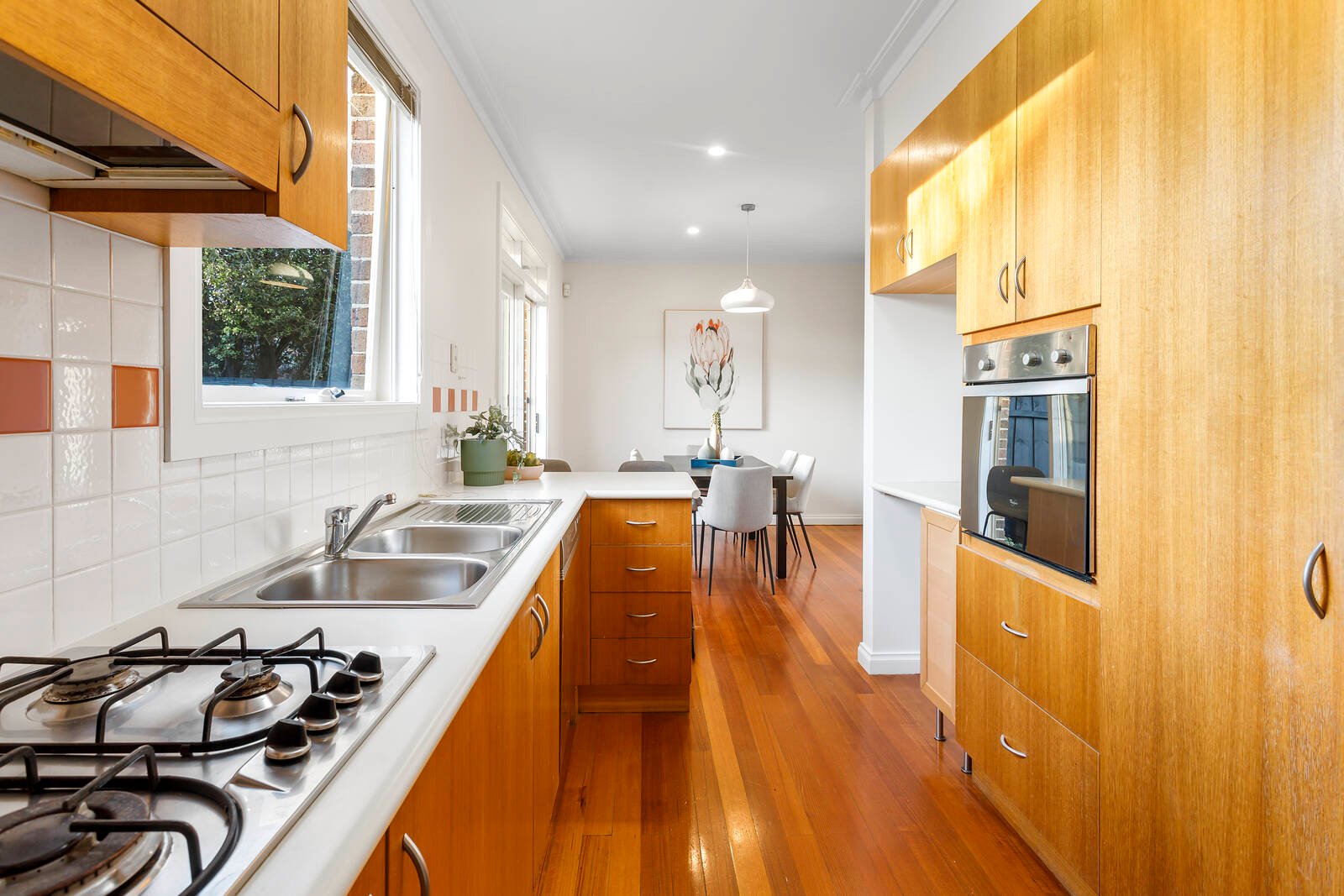 Real Estate and Property in 5/14 Wattle Avenue, Glen Huntly, VIC