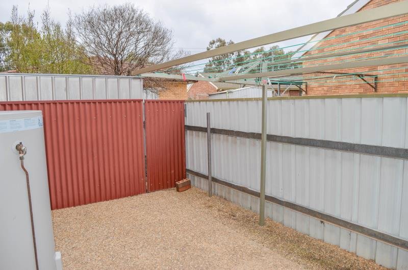 5/14 Wewak Street ASHMONT 4