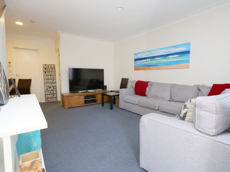 Gallery: 5/140 Charman Road