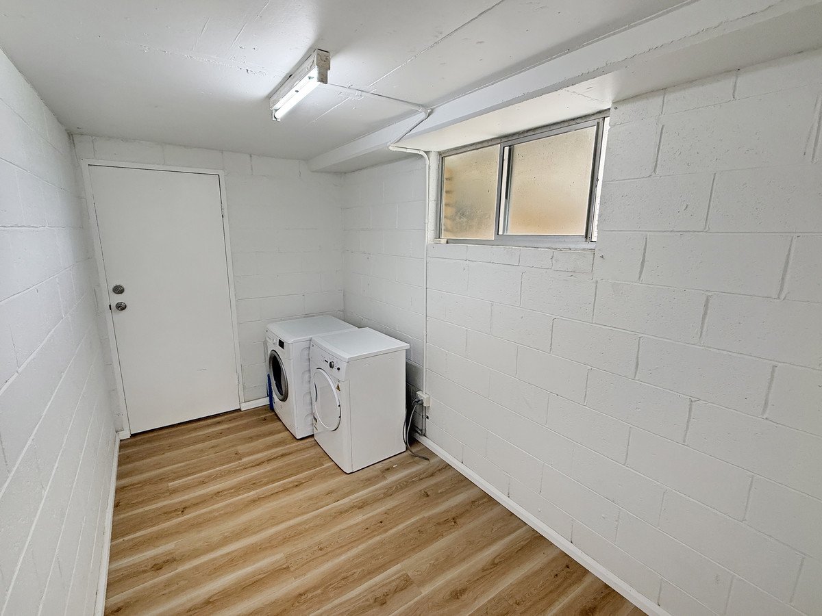 5/141 George Street West  BURLEIGH HEADS 8
