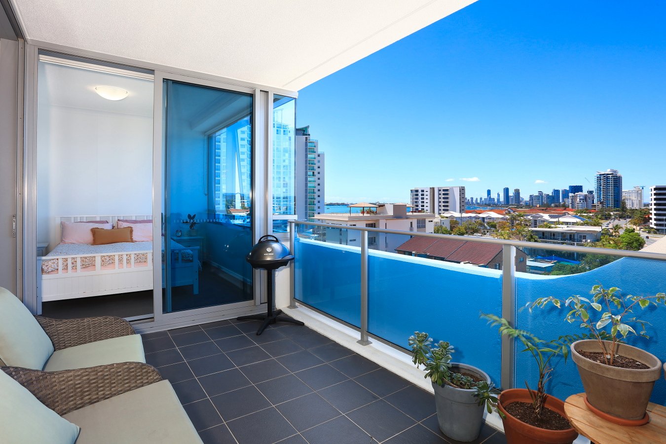 514/19 Imperial Parade LABRADOR 2