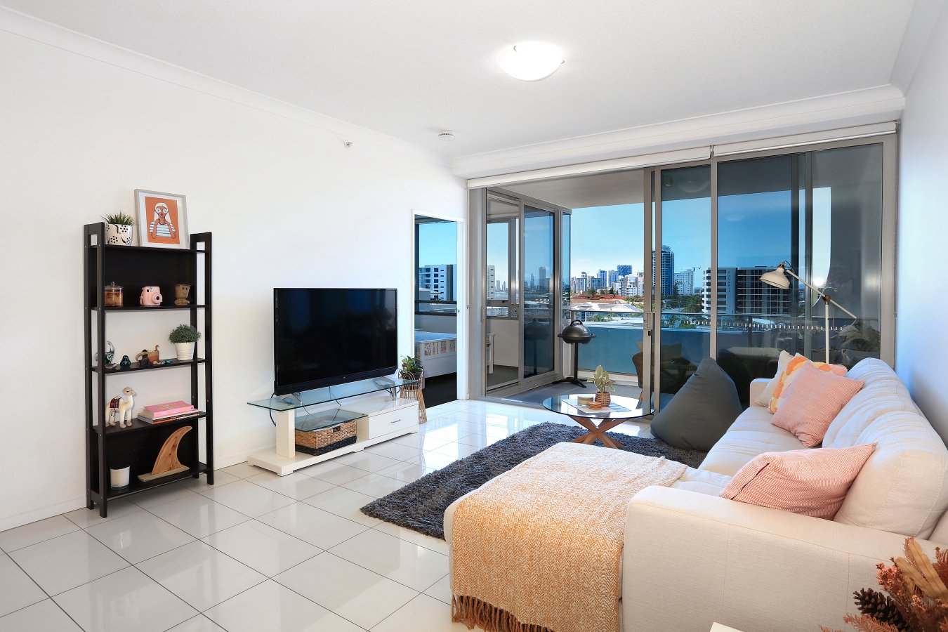 514/19 Imperial Parade LABRADOR 6