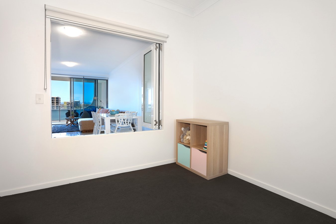 514/19 Imperial Parade LABRADOR 11