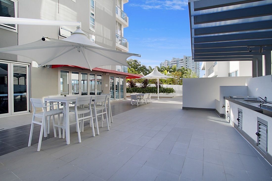 514/19 Imperial Parade LABRADOR 23