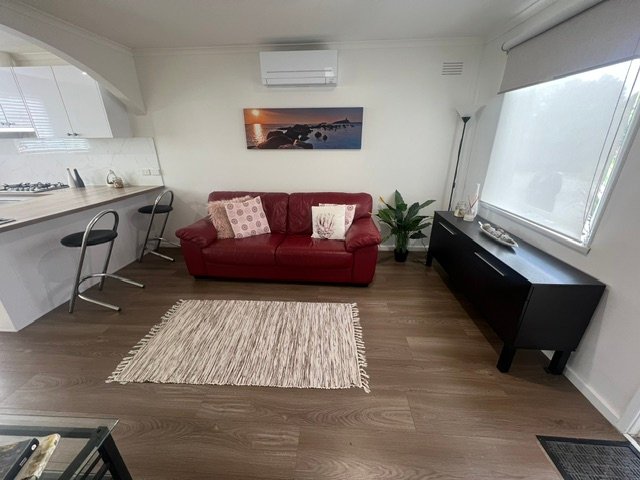Gallery: 5/143 South Valley Road